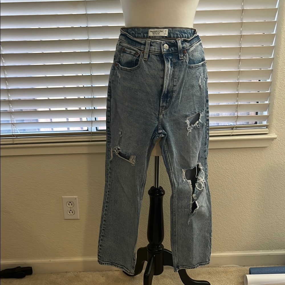 Abercrombie & Fitch Light Blue Distressed Straight Leg Jeans